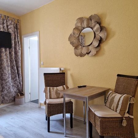 Ricks City Hotel Treviri Esterno foto