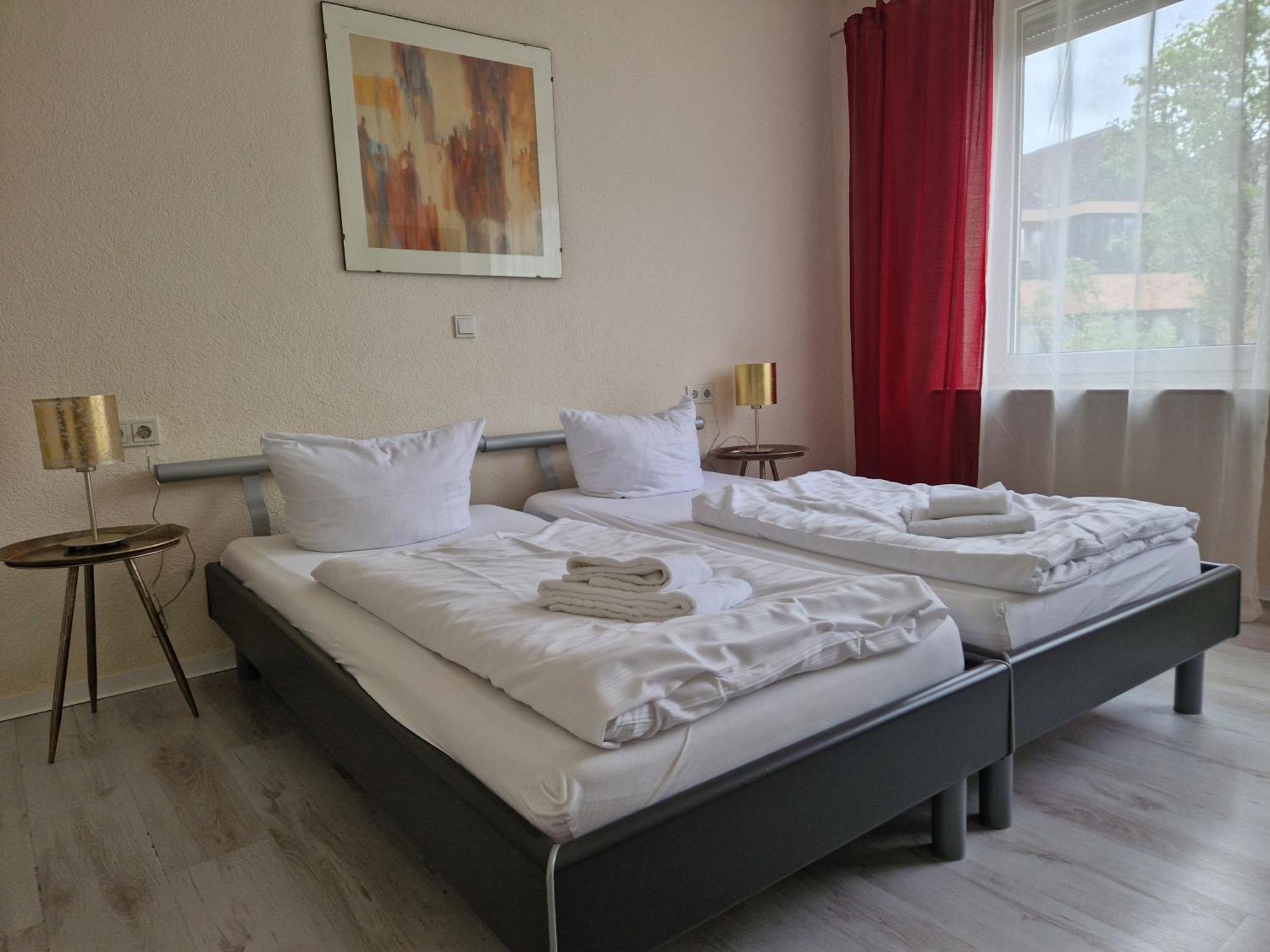 Ricks City Hotel Treviri Esterno foto