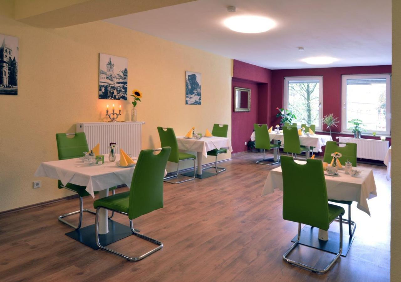 Ricks City Hotel Treviri Esterno foto